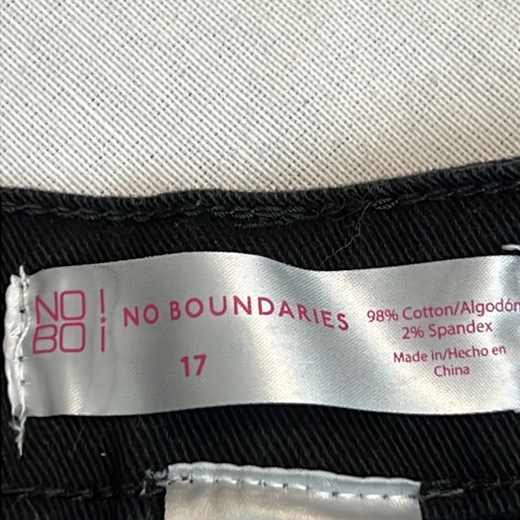 ⭐️ NOBO No Boundaries black denim cut off short shorts women 17 - Picture 4 of 15